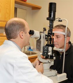 Eye Specialist in Layton